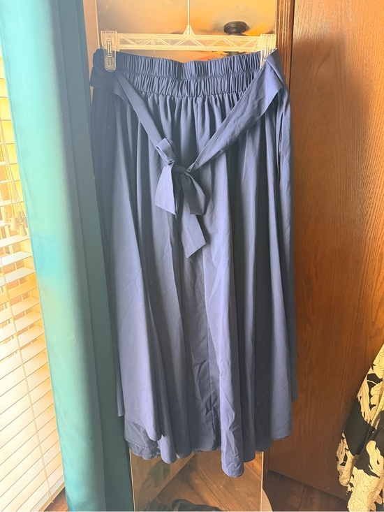 Dresses & Skirts - Women's Navy A-Line Tie-Waist Skirt